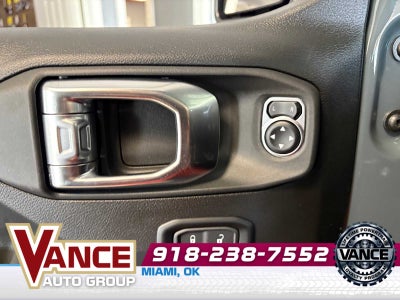 2025 Jeep Wrangler 4-Door Summit 4x4