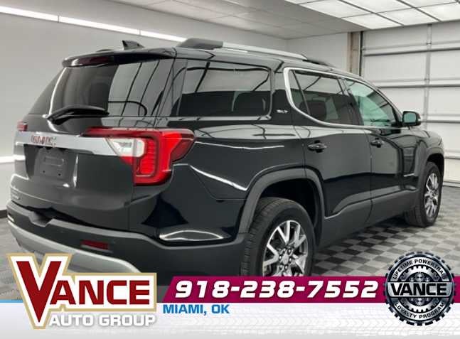 2023 GMC Acadia AWD SLT