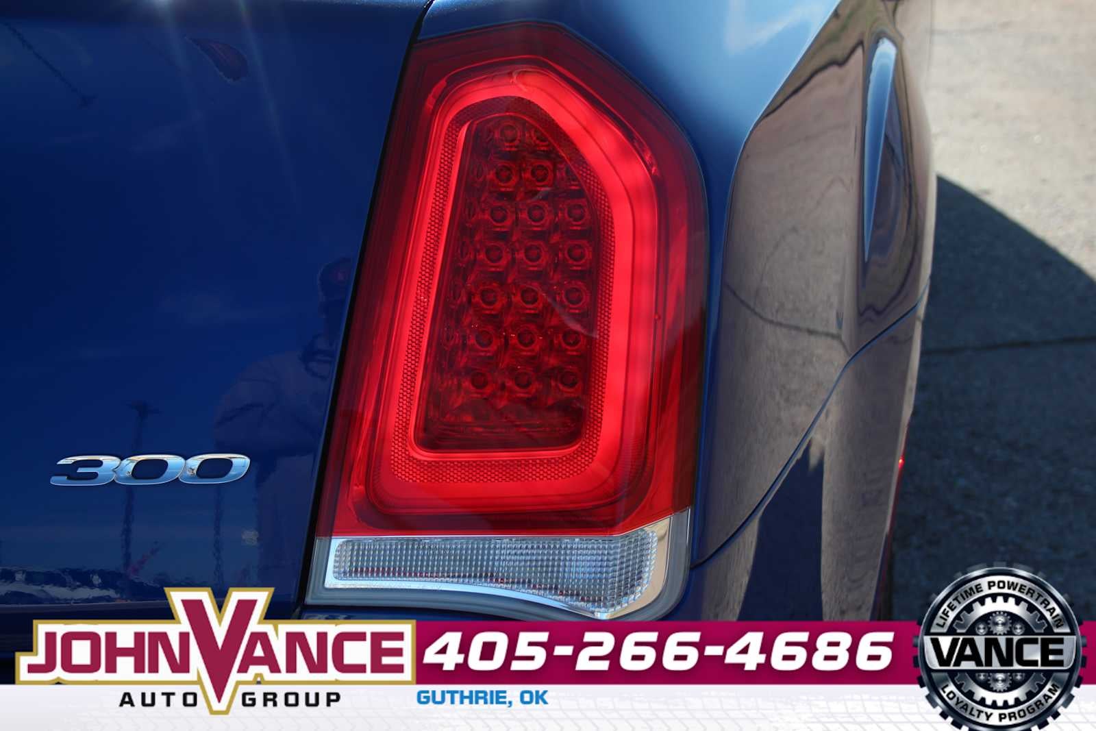 2021 Chrysler 300 Touring L