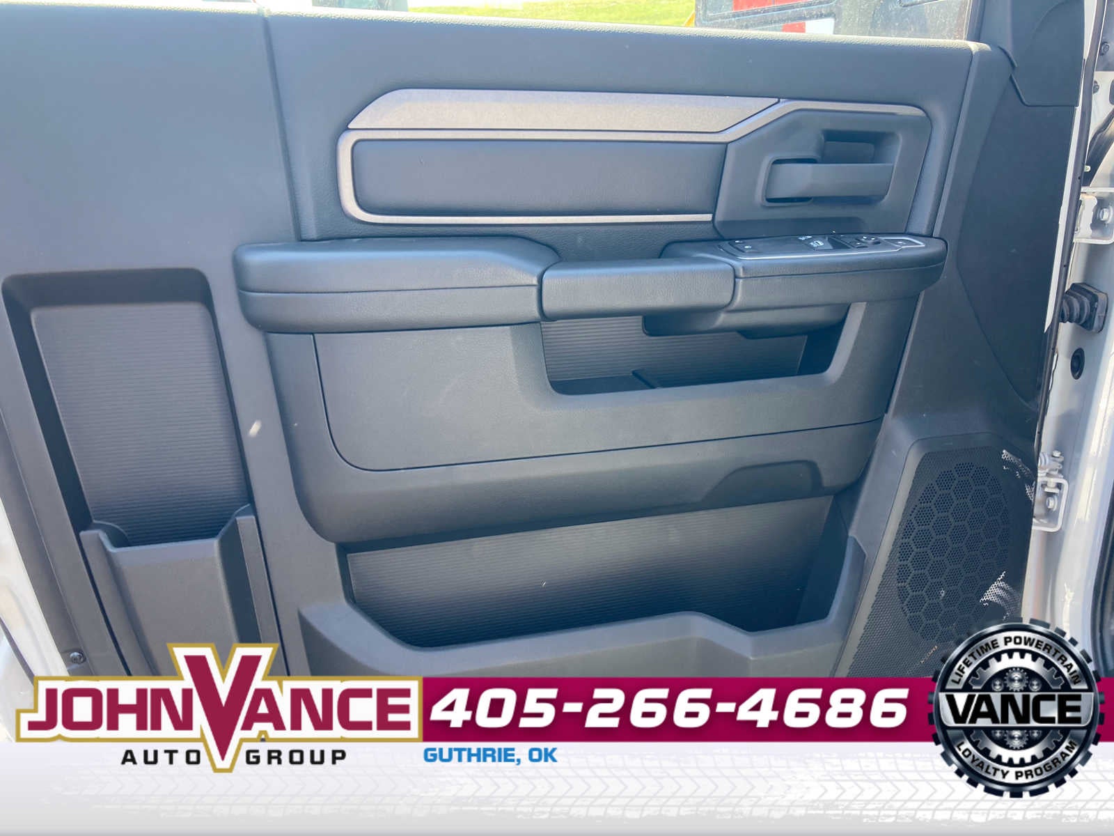 2024 RAM 3500 Chassis Tradesman