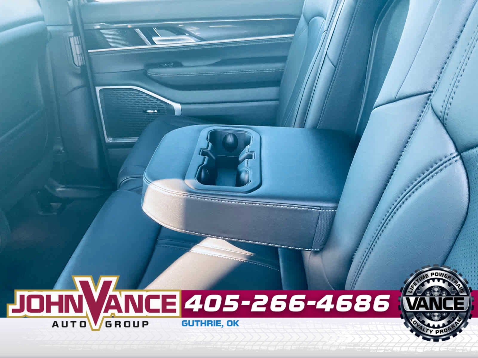 2024 Jeep Wagoneer BASE