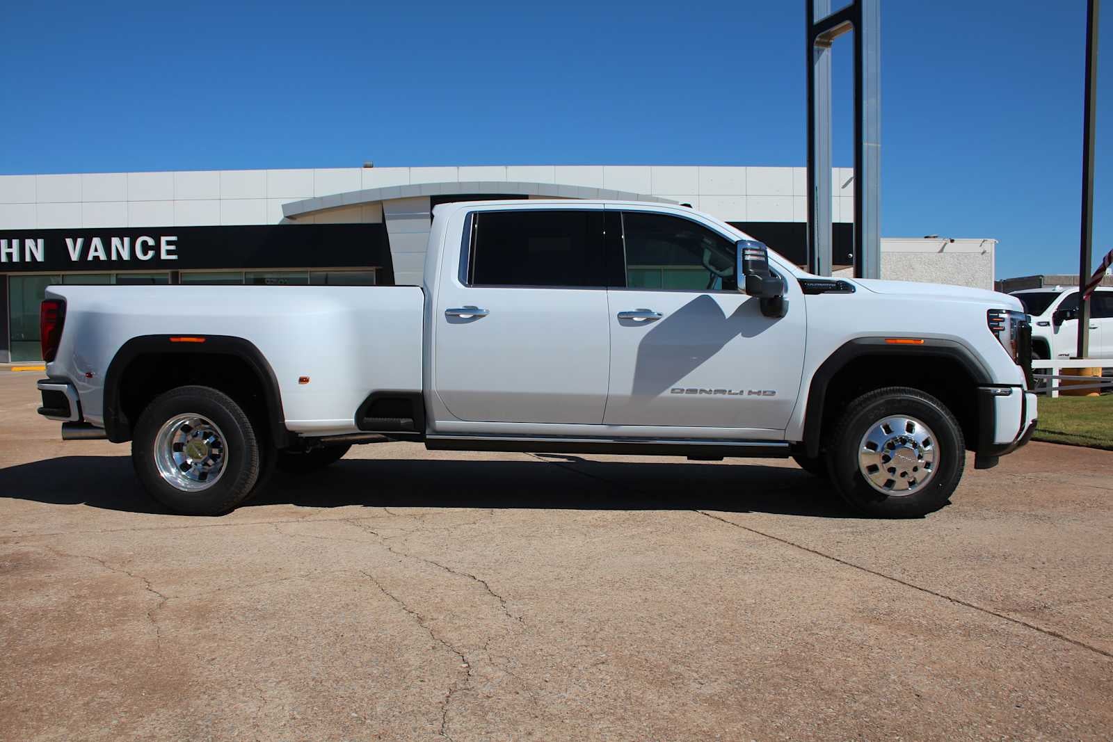 2026 GMC Sierra 3500HD Denali Ultimate