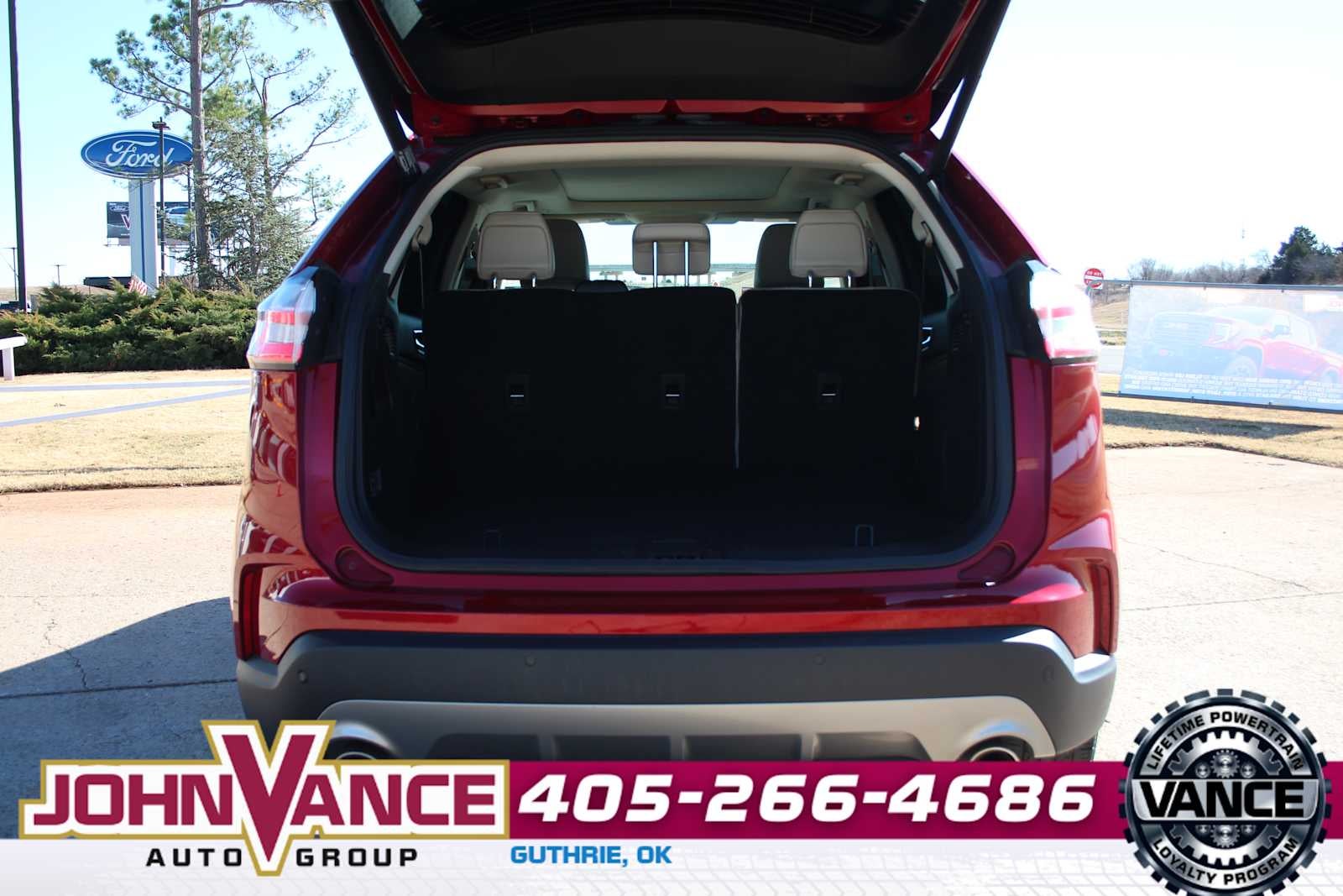 2022 Ford Edge Titanium