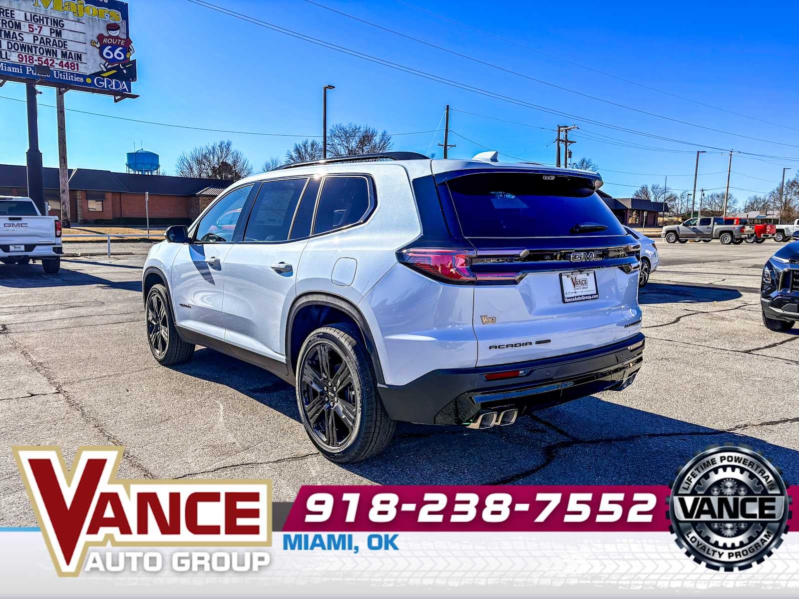 2026 GMC Acadia Elevation