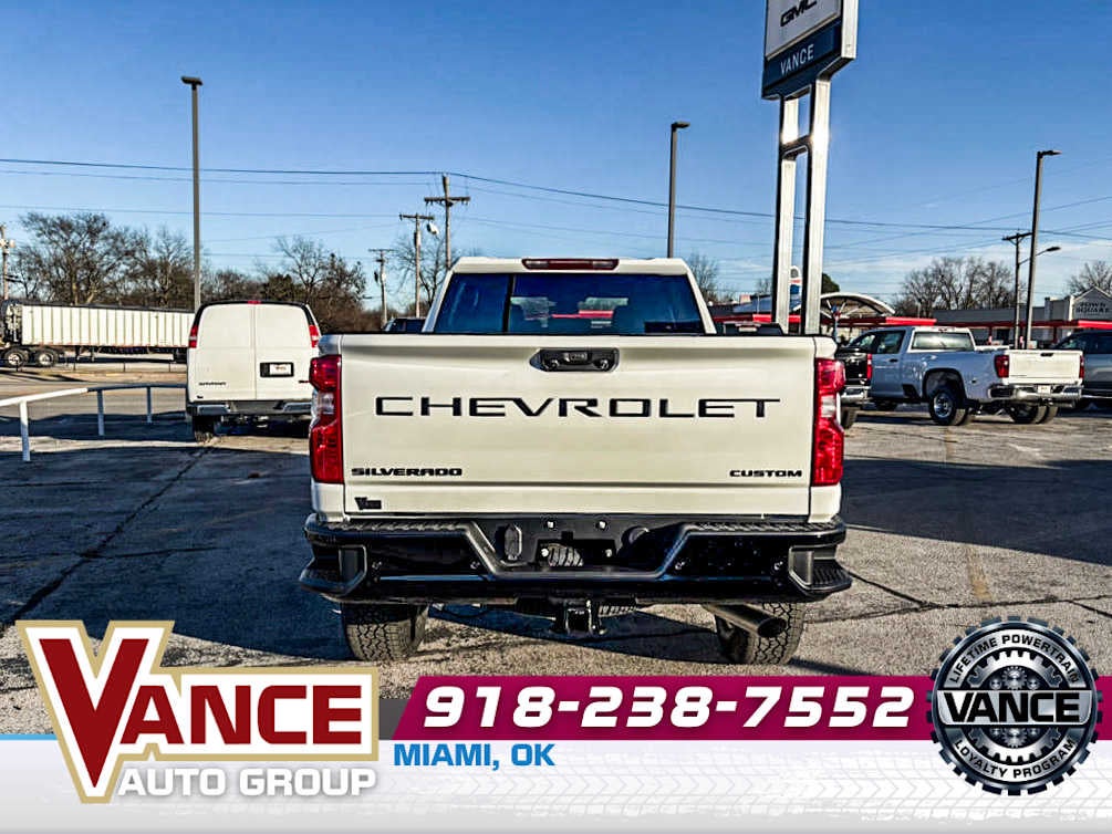 2026 Chevrolet Silverado 2500 Custom