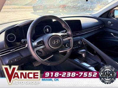 2024 Hyundai Elantra SEL