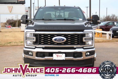 2024 Ford Super Duty F-350 DRW LARIAT