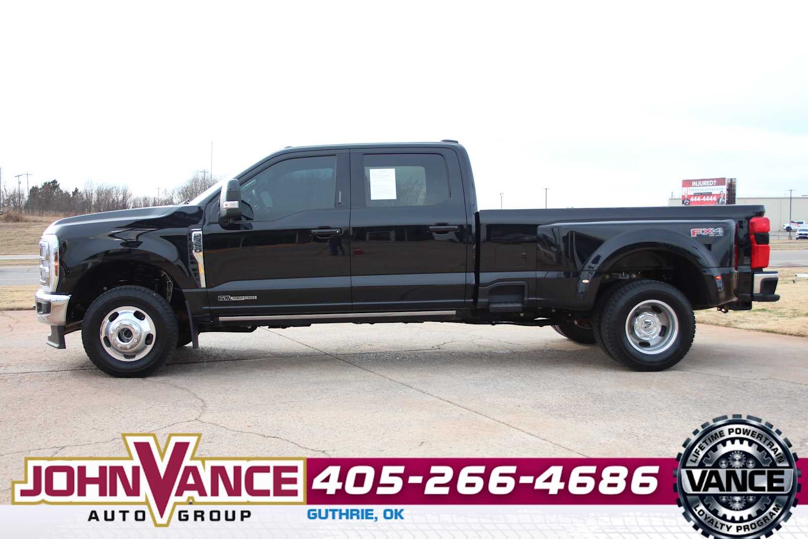 2024 Ford Super Duty F-350 DRW LARIAT