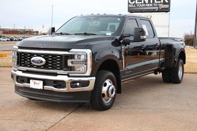 2024 Ford Super Duty F-350 DRW LARIAT