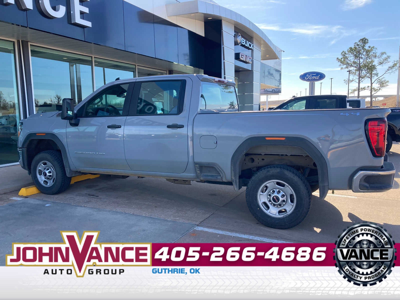 2025 GMC Sierra 2500HD Pro